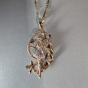 Elegant TONE Gold and Silver Pendant Necklace